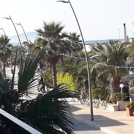 Belo Horizonte Frühstückspension Civitanova Marche